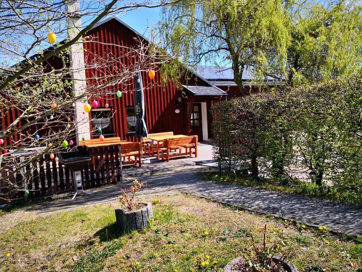 Ferienwohnungen 1 Bis 4 "Pumphut'S Scheune" Lengenfeld (Saxony) Exterior foto